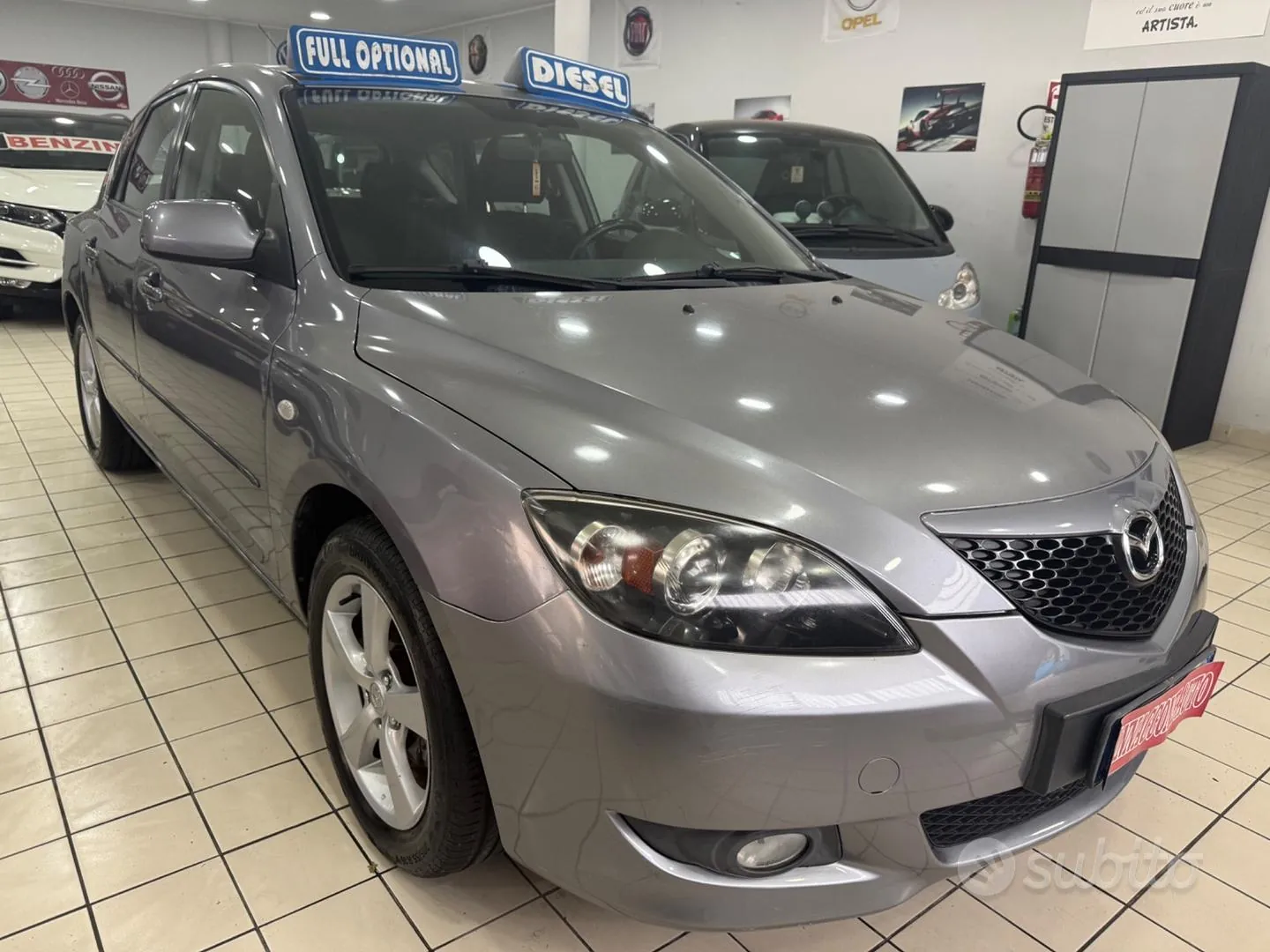 Mazda 3 2004 photo 2