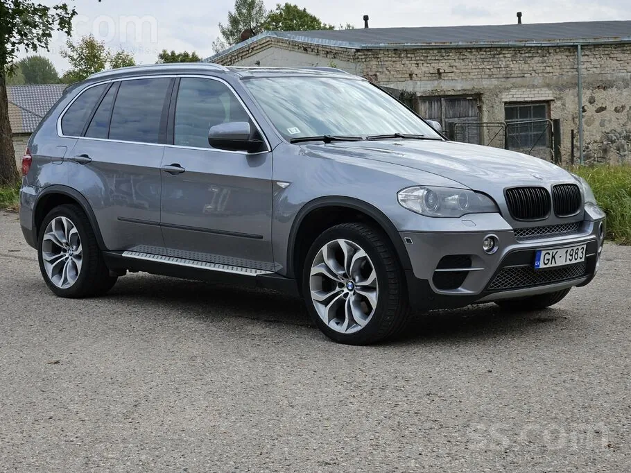BMW X5 2011 photo 4