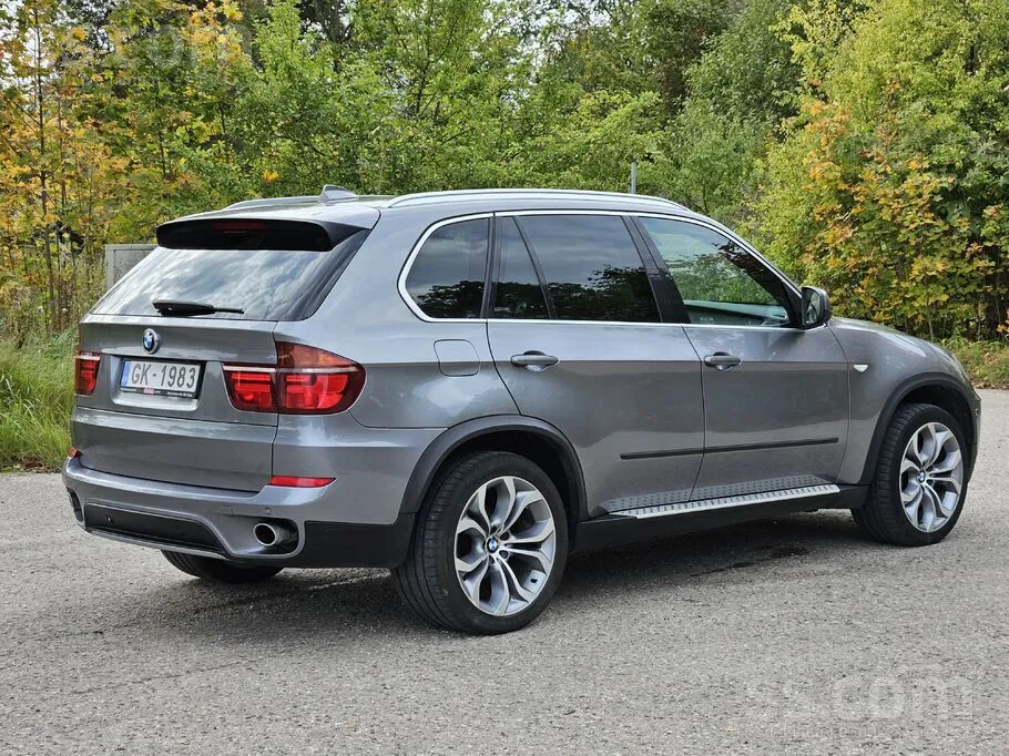 BMW X5 2011 photo 3