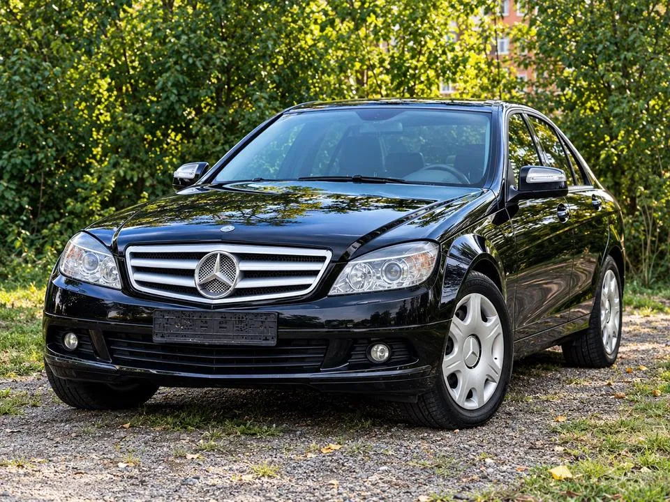 Mercedes-Benz C200 W204