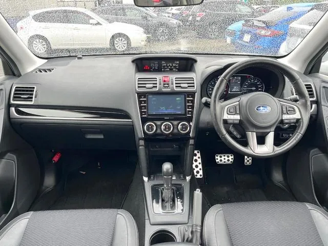 Subaru Forester 2016 photo 2