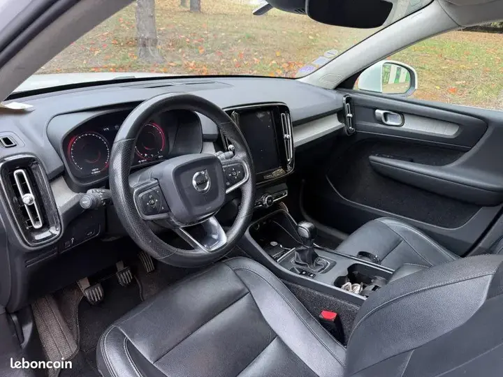 Volvo Xc40 2018 photo 3