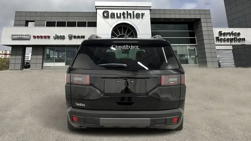 Jeep Cherokee 2026 photo 5