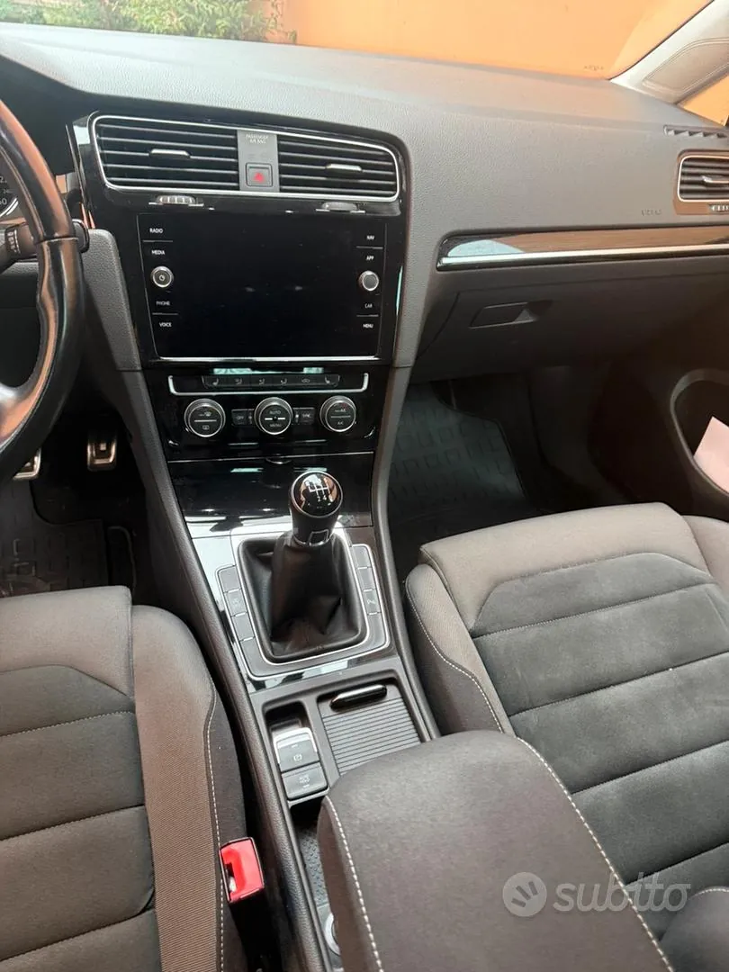 Volkswagen Golf 2019 photo 5