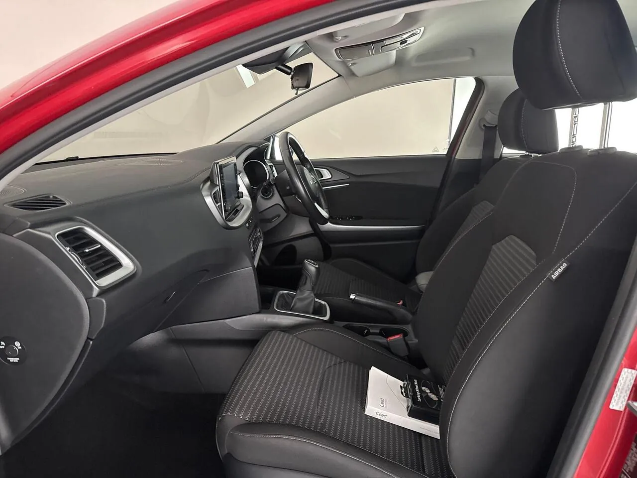 Kia Ceed 2023 photo 4
