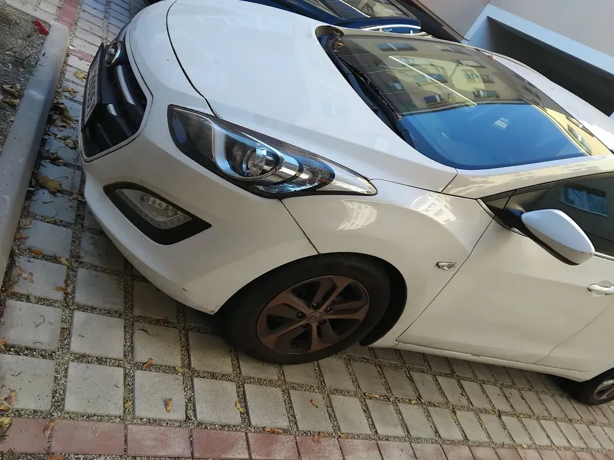 Hyundai I30