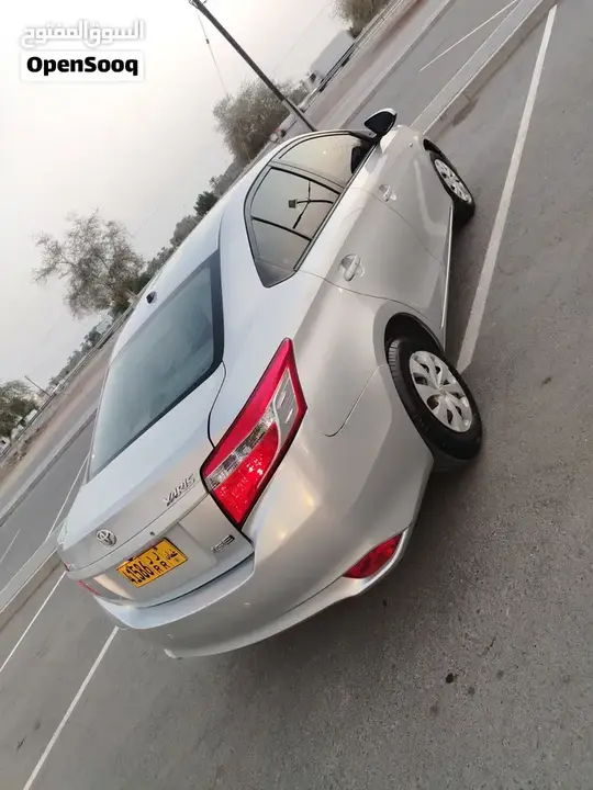 Toyota Yaris 2016 photo 3
