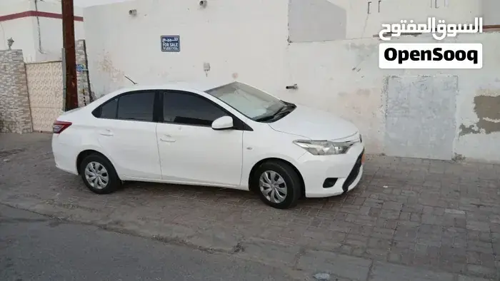 Toyota Yaris 2016 photo 5