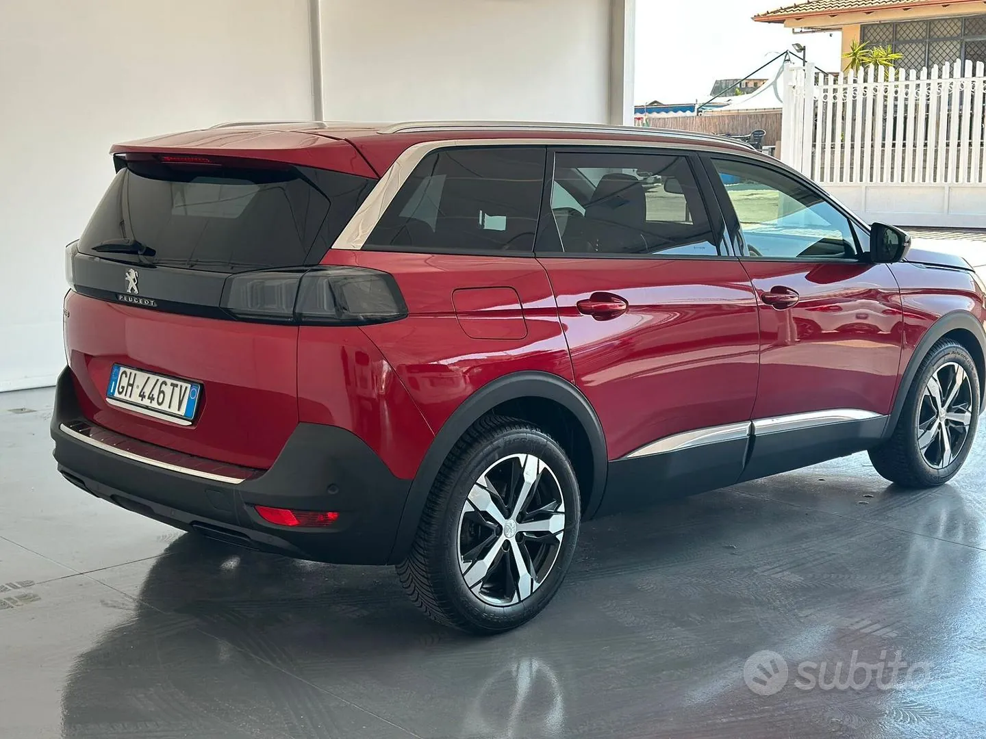 Peugeot 5008 2022 photo 3