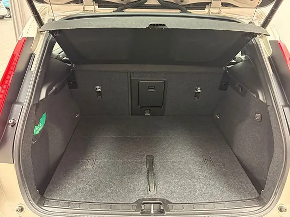 Volvo Xc40 2024 photo 5