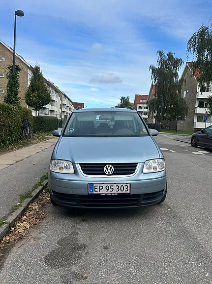 Volkswagen Touran 2006 photo 3