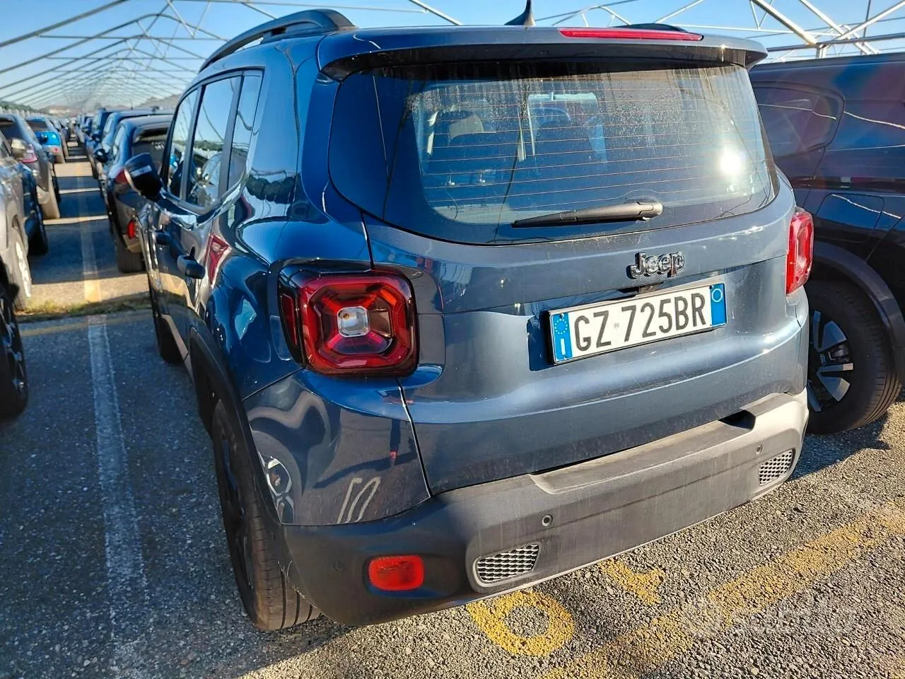 Jeep Renegade 2025 photo 2