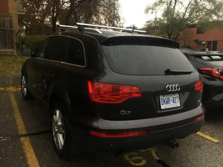 Audi Q7 2008 photo 2