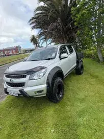 Holden Colorado 2016 photo 2