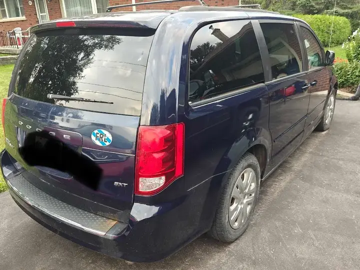 Dodge Grand Caravan 2014 photo 4
