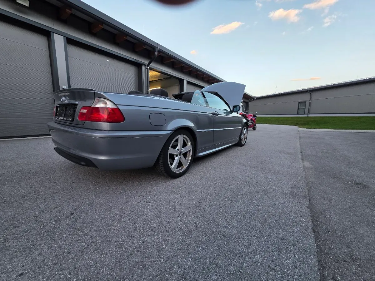 BMW 3 Series 2003 photo 3