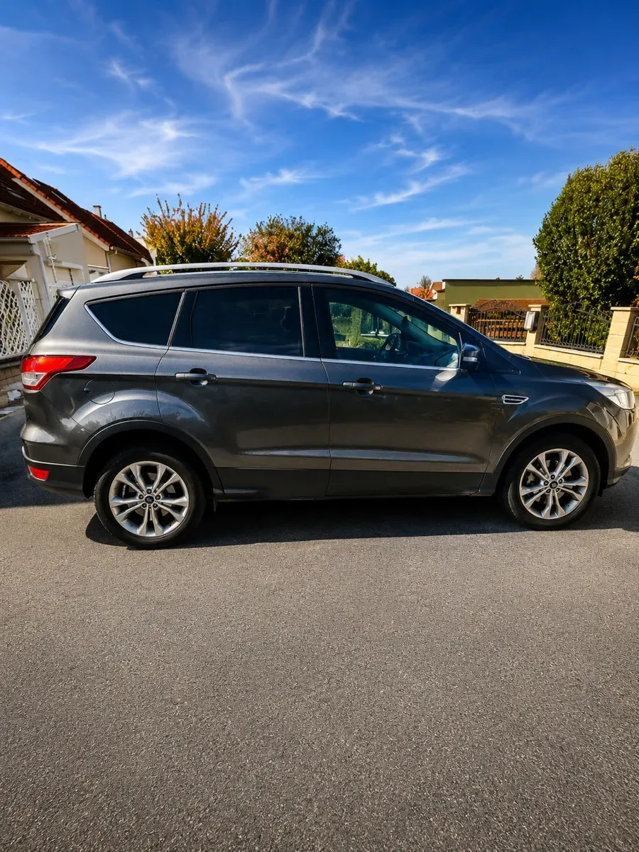 Ford Kuga 2015 photo 3