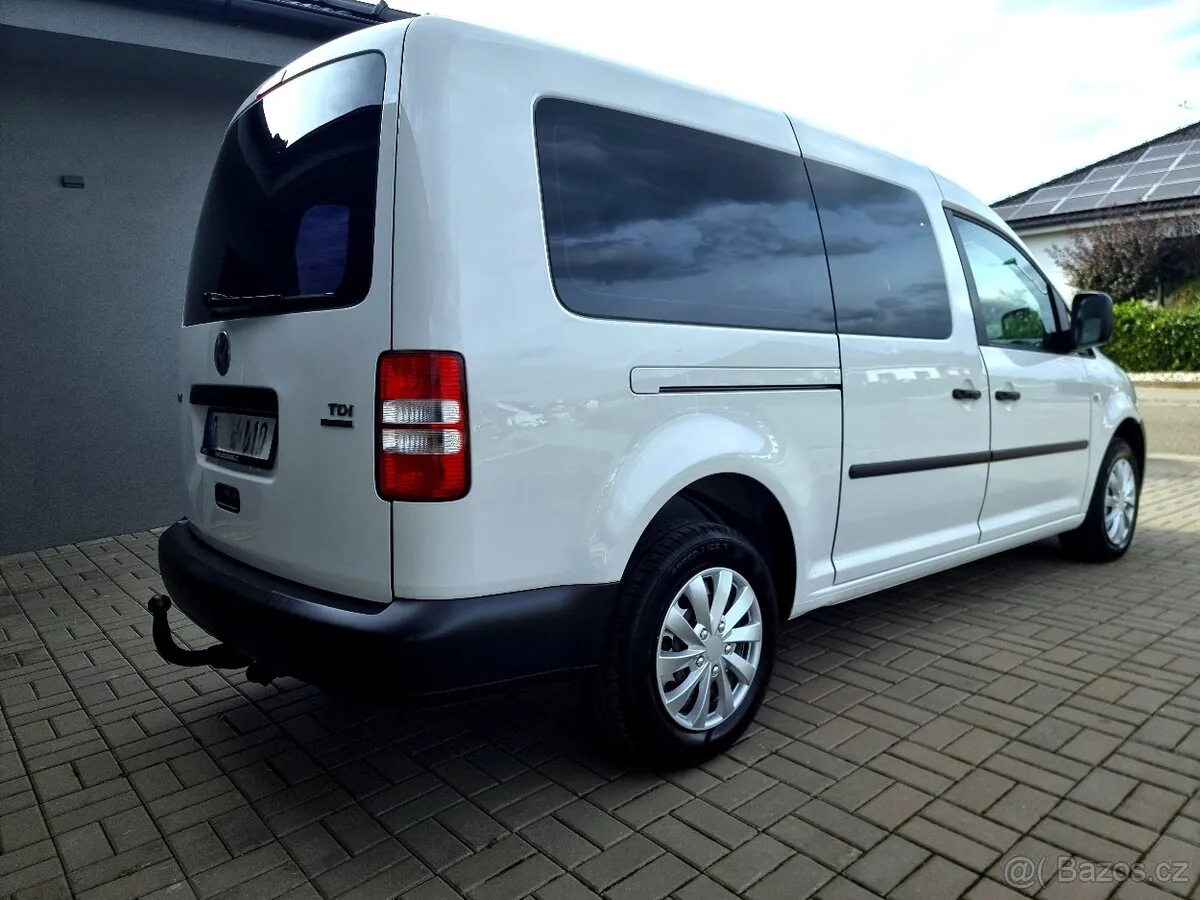 Volkswagen Caddy Maxi 2013 photo 3