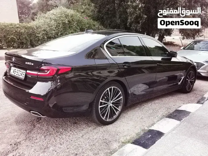 BMW 5 Series 2021 photo 5