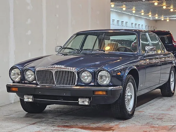 Jaguar Daimler 1991 photo 3