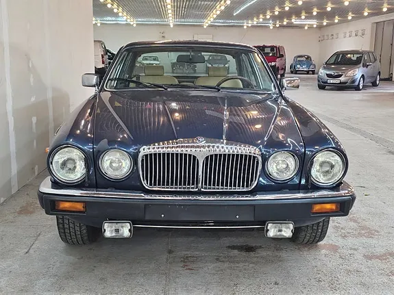 Jaguar Daimler 1991 photo 4
