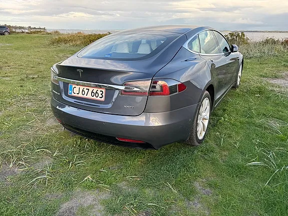 Tesla Model S 2019 photo 4
