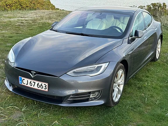 Tesla Model S 2019 photo 3
