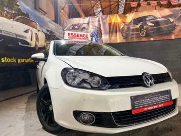 Volkswagen Golf 2010 photo 2