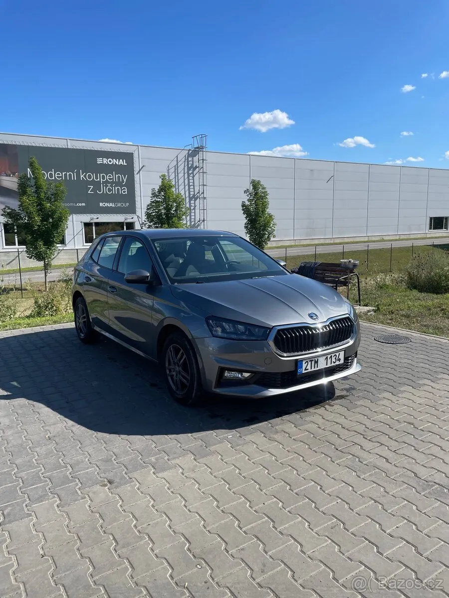 Skoda Fabia 2023 photo 3