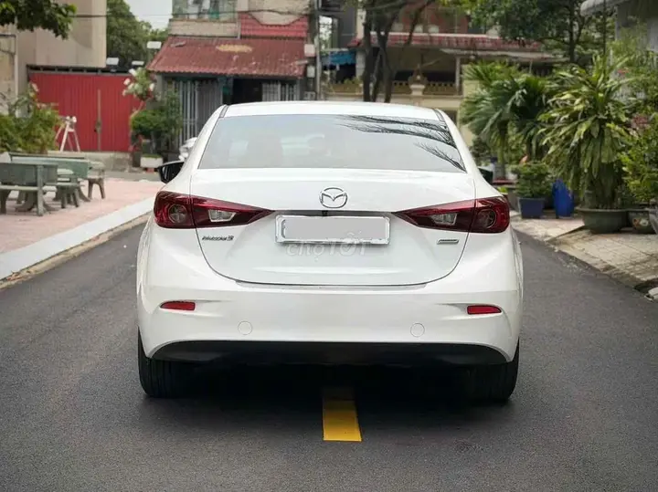 Mazda 3 2016 photo 4