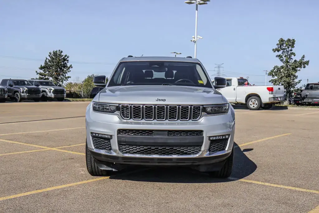 Jeep Grand Cherokee 2021 photo 3