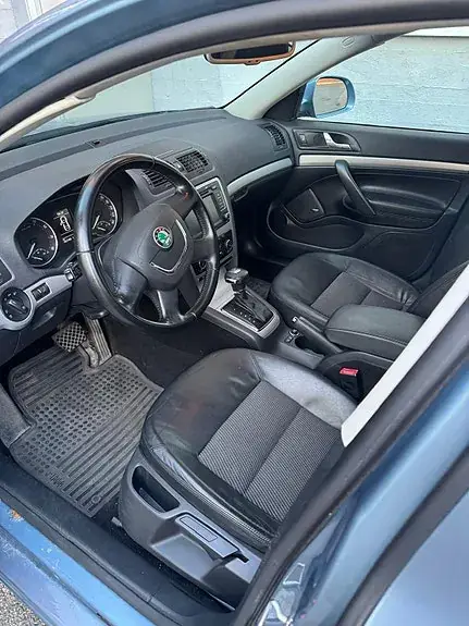 Skoda Octavia 2009 photo 5