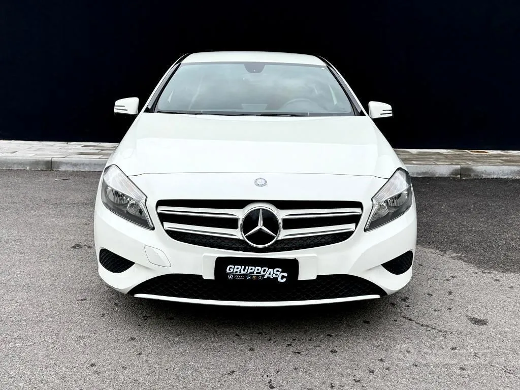 Mercedes-Benz A 2014 photo 3