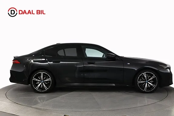 BMW 530E 2025 photo 5
