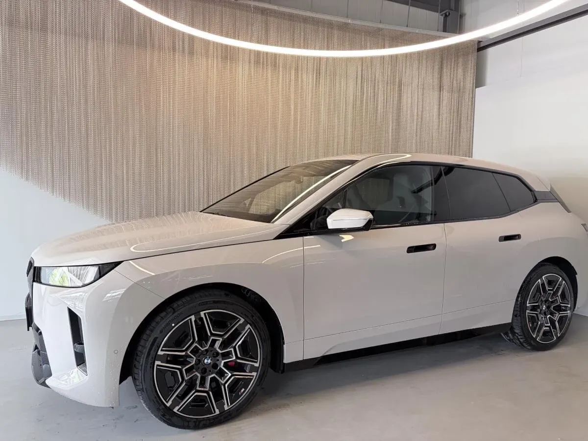 BMW Ix 2026 photo 3