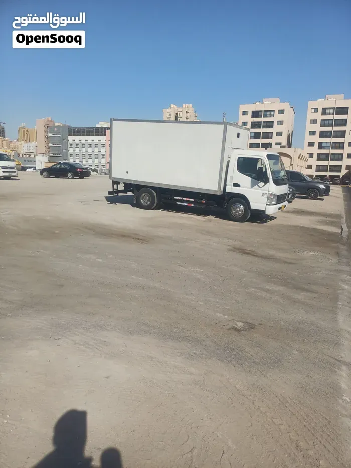 Mitsubishi Canter 2009 photo 4