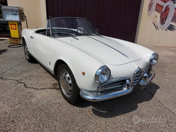 Alfa Romeo Giulietta Spider