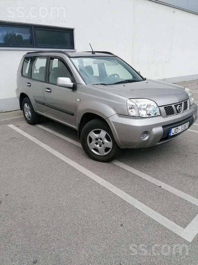 Nissan X-Trail 2006 photo 2