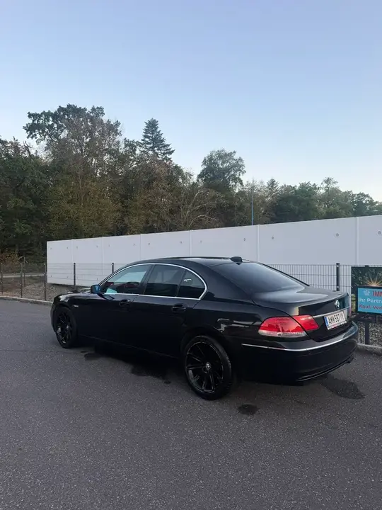 BMW 7 Series 2007 photo 3