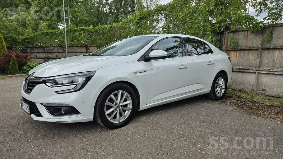 Renault Megane 2019 photo 3
