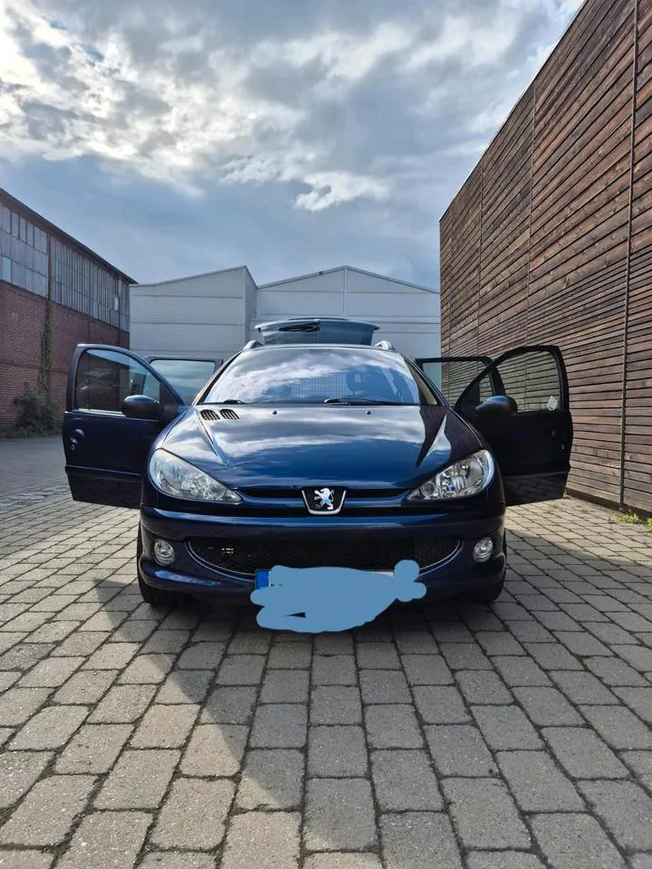 Peugeot 206