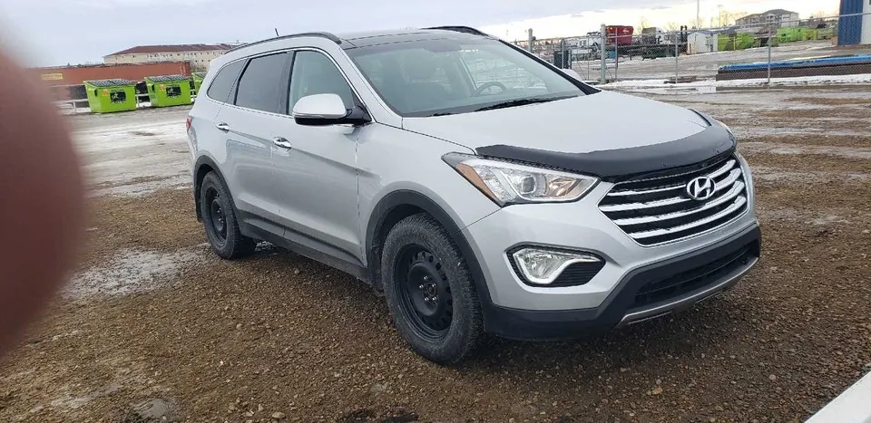 Hyundai Santa Fe 2015 photo 2