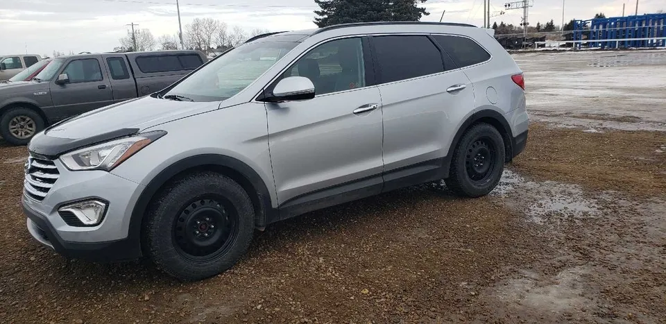 Hyundai Santa Fe 2015 photo 3
