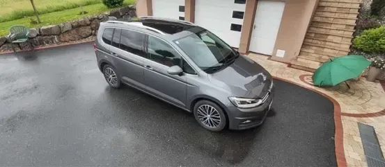 Volkswagen Touran 2016 photo 2