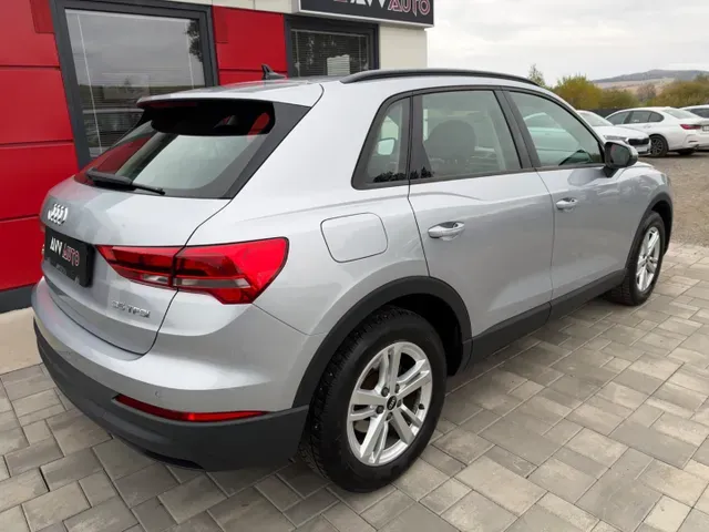 Audi Q3 2023 photo 4