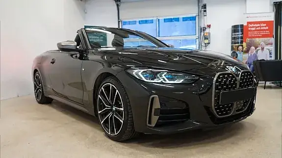 BMW M440I