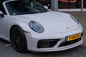 Porsche 911 2023 photo 2