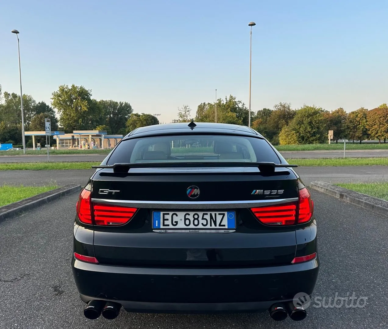 BMW 5 Series 2011 photo 5