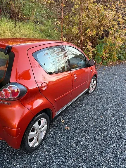 Toyota Aygo 2012 photo 2