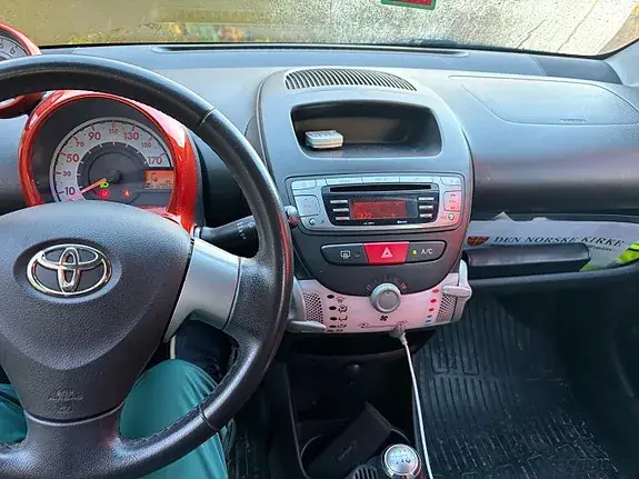 Toyota Aygo 2012 photo 5